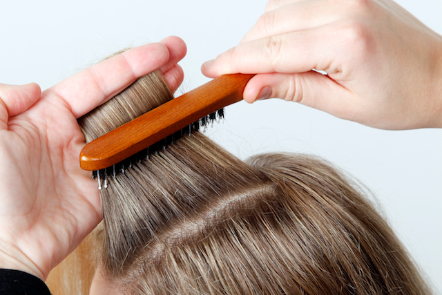 Щетка 3-рядная натуральная щетина+пластик Hercules для вычесывания начеса 9000