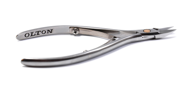 Кусачки Olton маникюрные XS 14-17мм (радиусные)+ чехол (кожа)