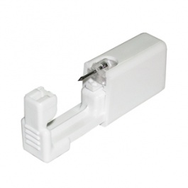 Прокол для носа с серьгой в стерильной упаковке